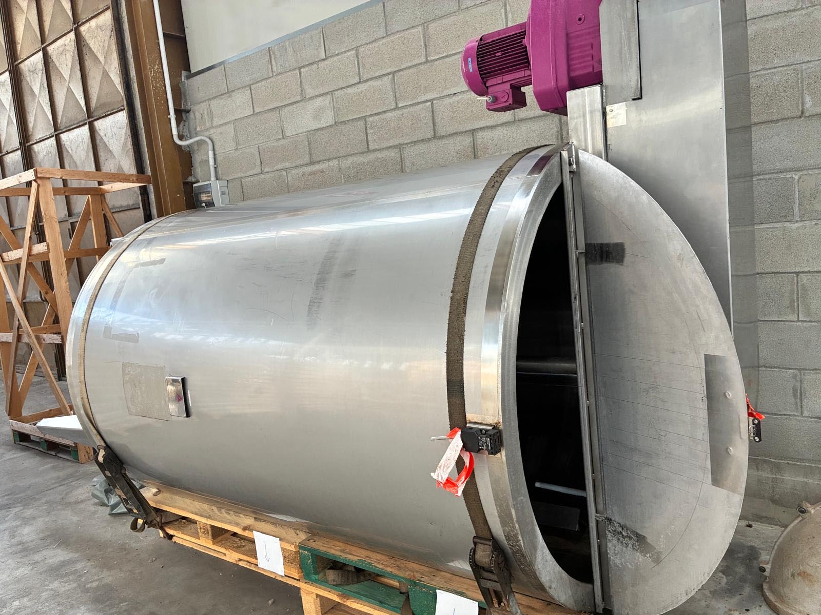Depósito 3000 kg 01